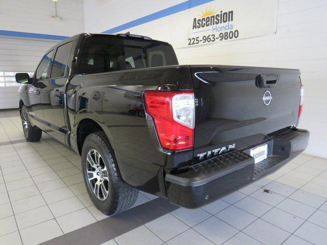 used 2023 Nissan Titan car, priced at $28,000