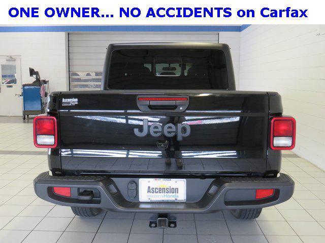 used 2023 Jeep Gladiator car, priced at $29,000