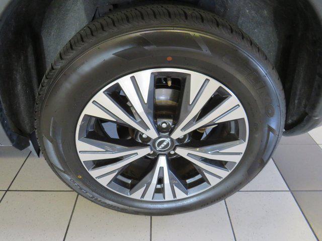 used 2023 Nissan Rogue car, priced at $21,700