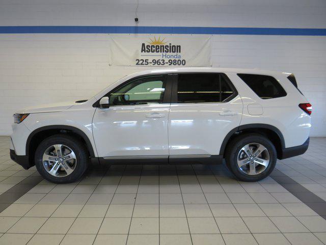 new 2025 Honda Pilot car, priced at $45,405
