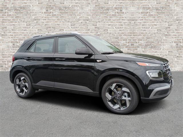 new 2025 Hyundai Venue car, priced at $23,570