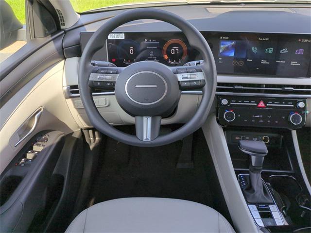 new 2025 Hyundai Tucson car, priced at $32,435