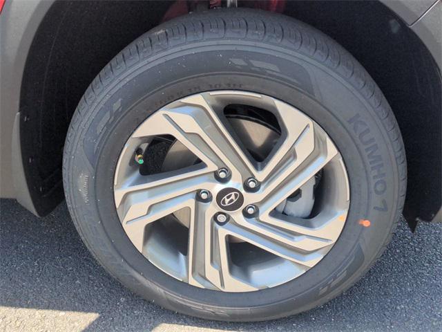 used 2022 Hyundai Santa Fe car, priced at $19,000