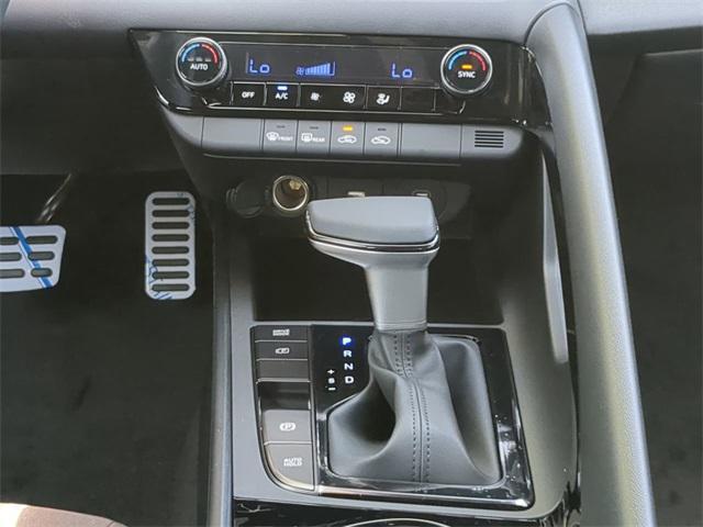 new 2025 Hyundai Elantra car, priced at $27,465
