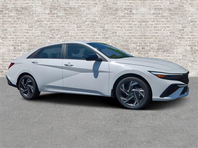 new 2025 Hyundai Elantra car, priced at $27,465