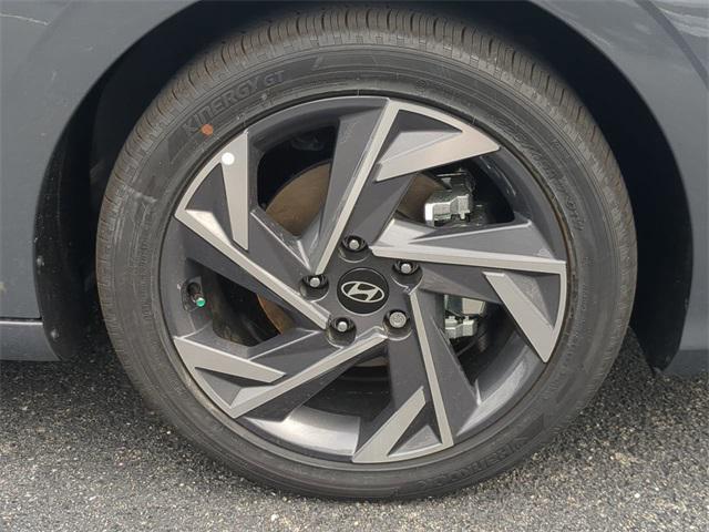 new 2025 Hyundai ELANTRA HEV car, priced at $29,170