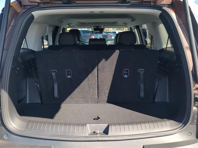 used 2024 Hyundai Santa Fe car, priced at $34,000