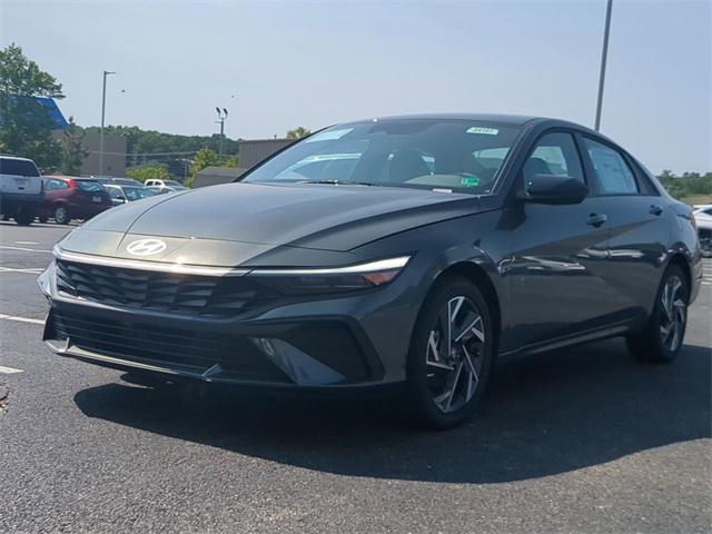 new 2025 Hyundai Elantra car, priced at $27,715