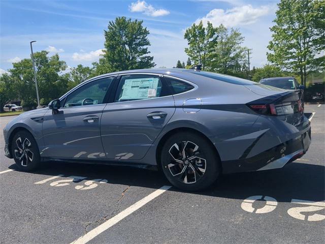 new 2025 Hyundai Sonata car, priced at $28,635