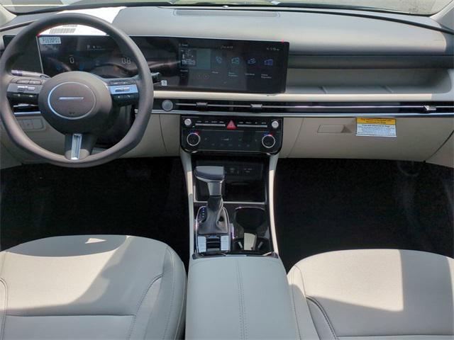new 2025 Hyundai Tucson car, priced at $30,935