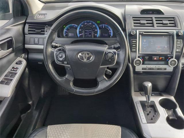 used 2014 Toyota Camry Hybrid car, priced at $13,300