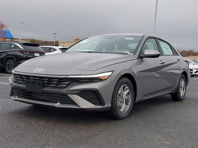 new 2025 Hyundai Elantra car, priced at $22,580