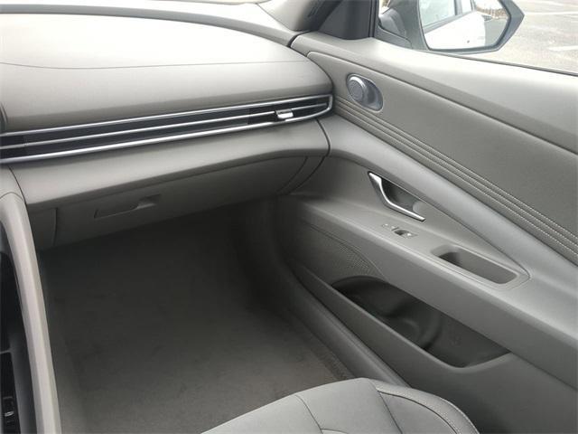 new 2026 Hyundai Elantra car, priced at $25,625