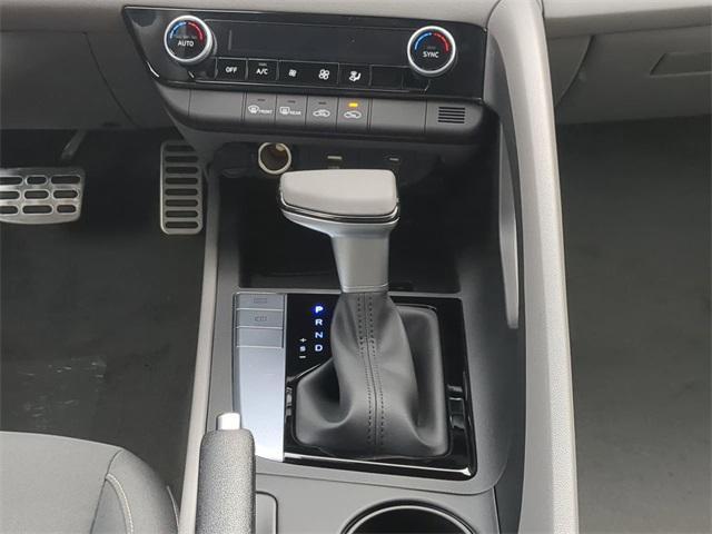 new 2026 Hyundai Elantra car, priced at $25,625