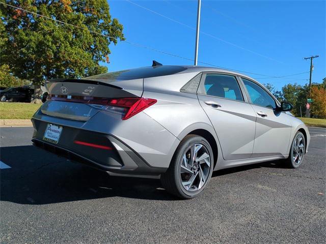 new 2025 Hyundai ELANTRA HEV car, priced at $26,730