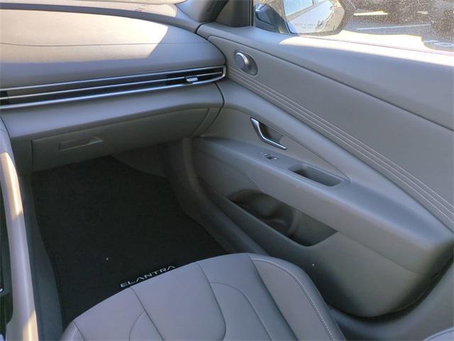 new 2025 Hyundai ELANTRA HEV car, priced at $26,730