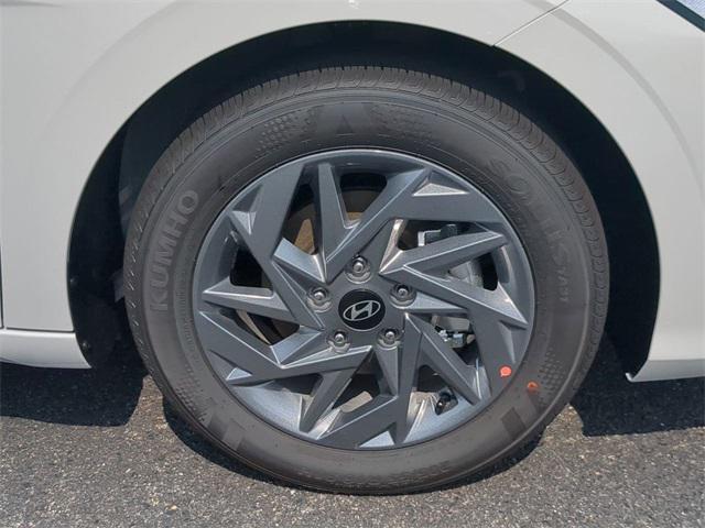 new 2025 Hyundai ELANTRA HEV car, priced at $25,585