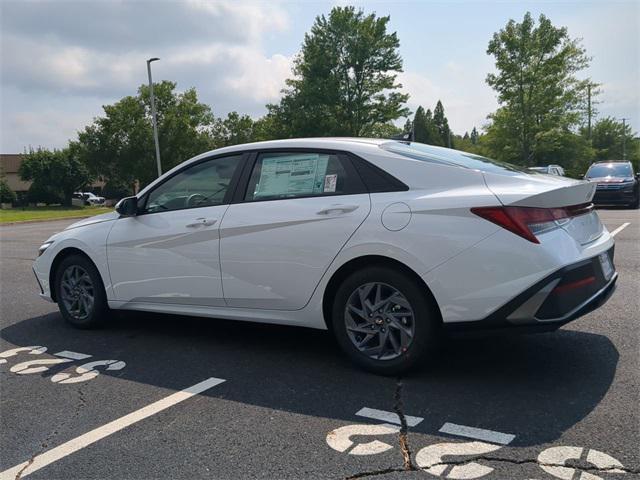 new 2025 Hyundai ELANTRA HEV car, priced at $25,585