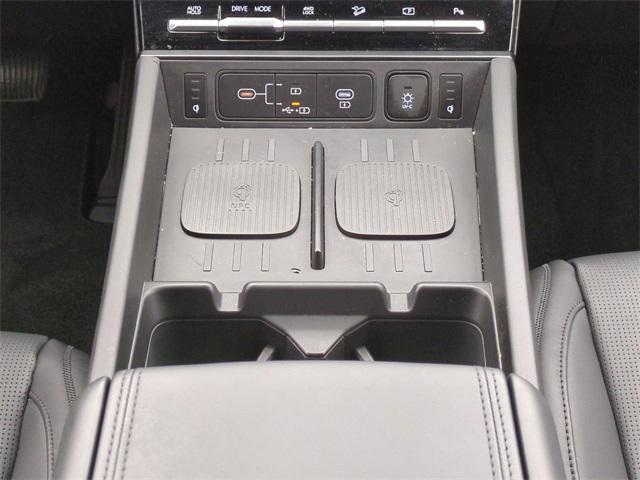 used 2025 Hyundai SANTA FE HEV car, priced at $41,000