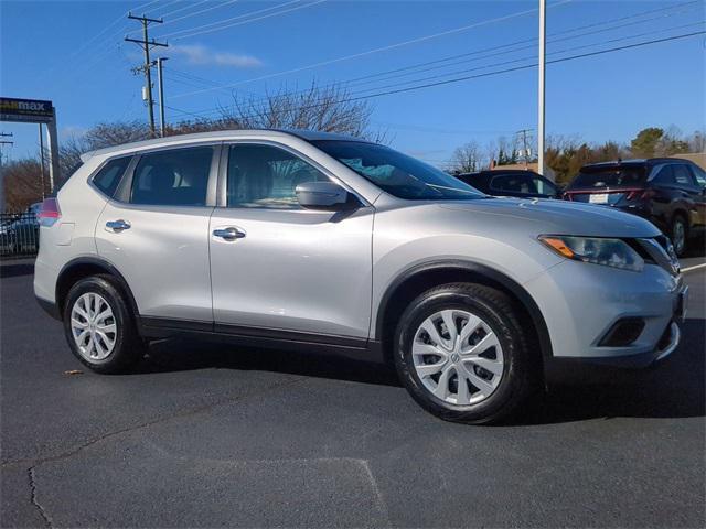 used 2014 Nissan Rogue car, priced at $10,000