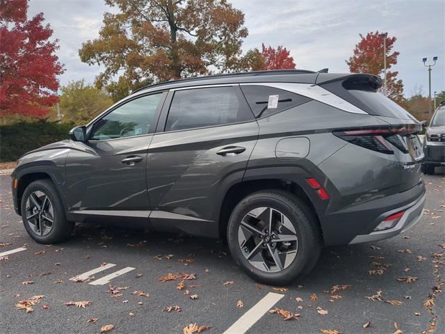 new 2025 Hyundai Tucson Hybrid car, priced at $38,420