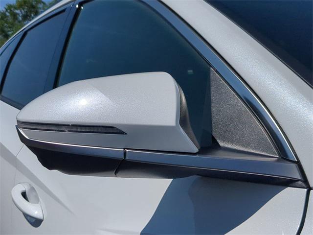 new 2025 Hyundai TUCSON Hybrid car, priced at $42,590