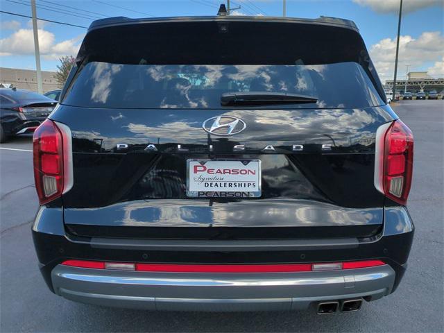used 2023 Hyundai Palisade car, priced at $38,000