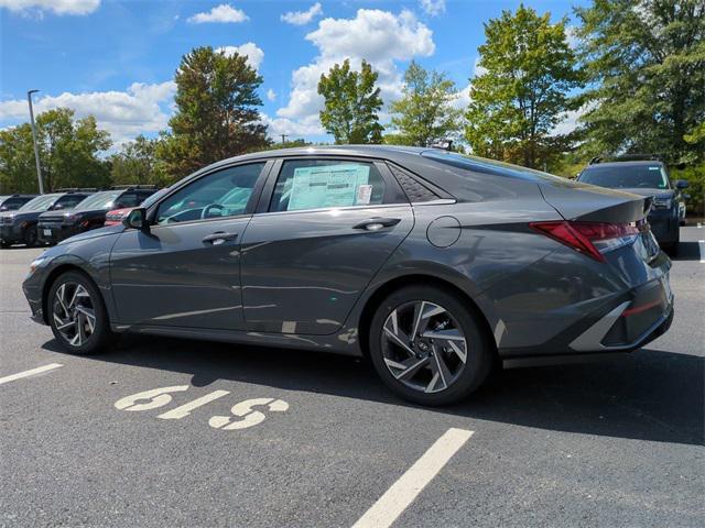 new 2025 Hyundai Elantra car, priced at $27,510