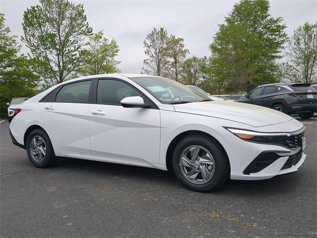 new 2025 Hyundai Elantra car, priced at $23,050