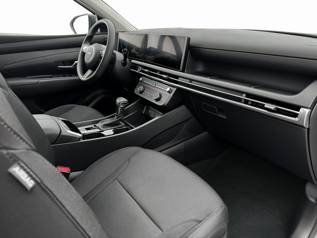 new 2025 Hyundai Tucson car, priced at $28,395