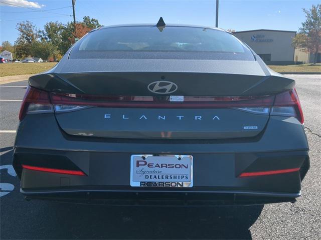 new 2025 Hyundai ELANTRA HEV car, priced at $29,185