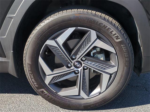 used 2024 Hyundai TUCSON Hybrid car, priced at $28,000