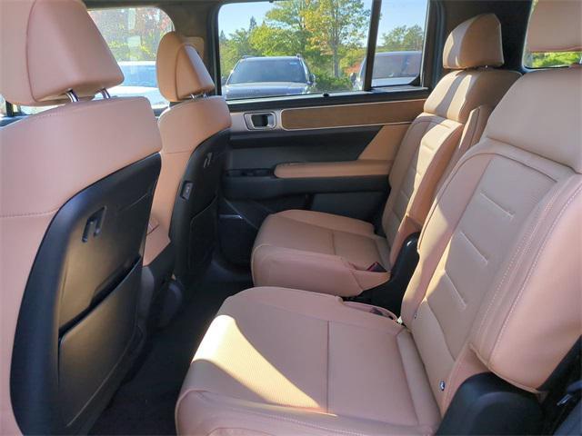 new 2026 Hyundai SANTA FE HEV car, priced at $49,560