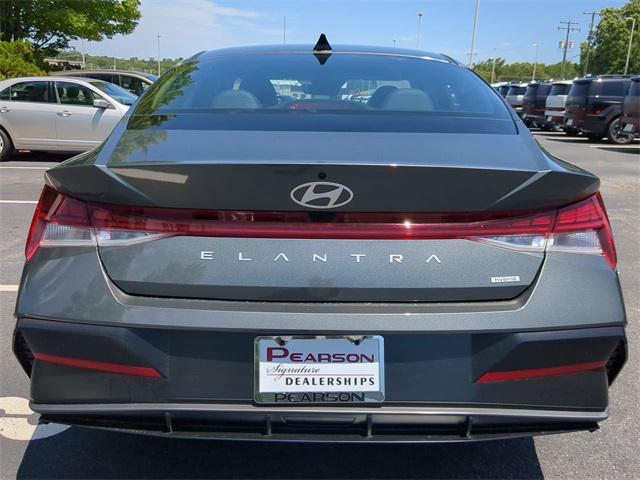 new 2025 Hyundai Elantra car, priced at $29,315