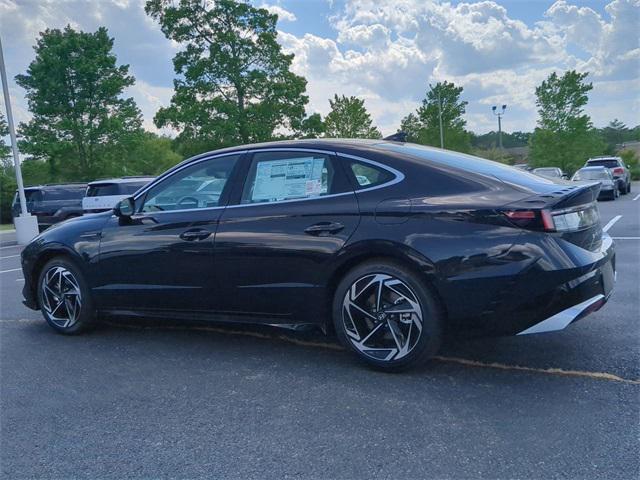 new 2025 Hyundai Sonata car, priced at $31,200