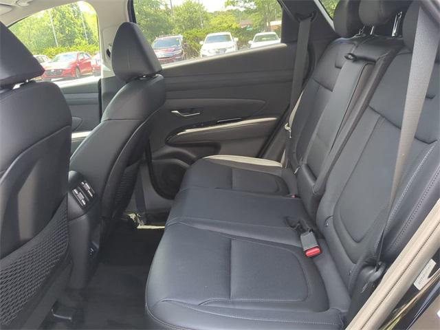 new 2025 Hyundai TUCSON Hybrid car, priced at $42,080