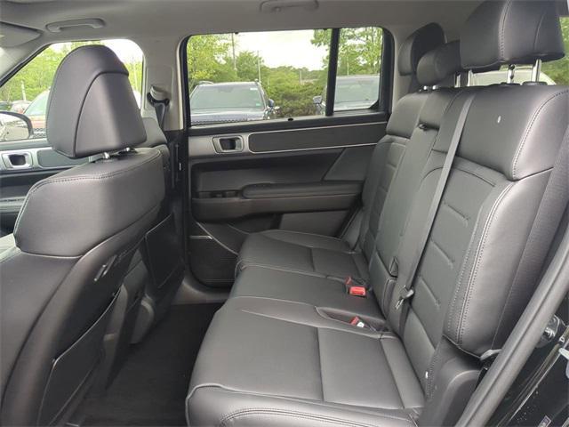 new 2025 Hyundai Santa Fe car, priced at $46,460