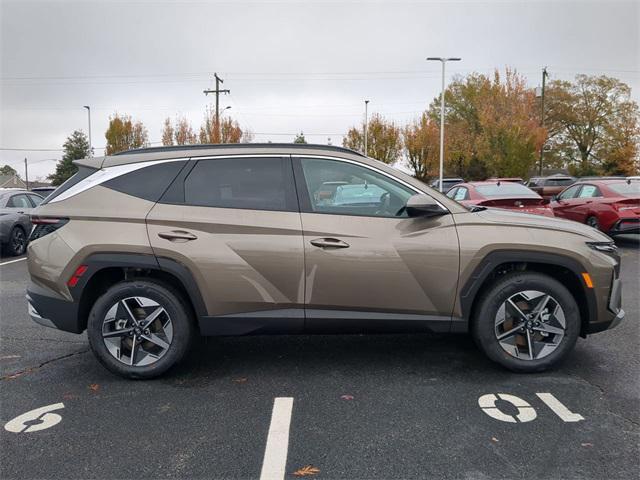 new 2025 Hyundai Tucson Hybrid car, priced at $38,420