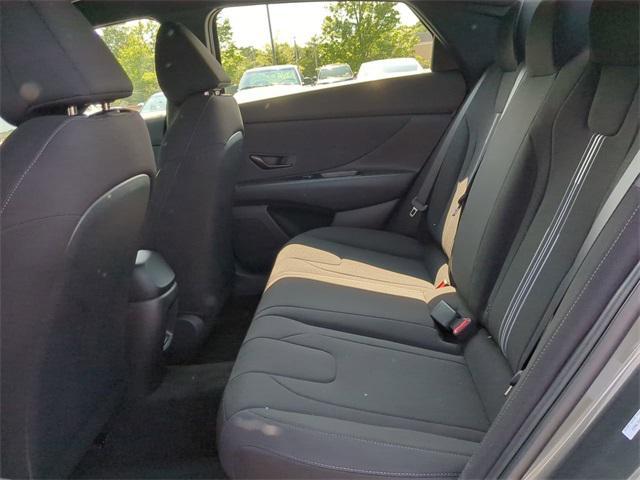 new 2025 Hyundai Elantra car, priced at $26,955