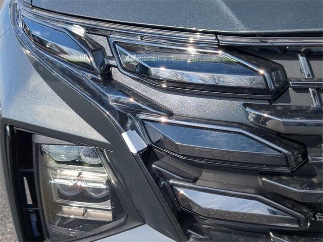 new 2025 Hyundai TUCSON Hybrid car, priced at $41,855