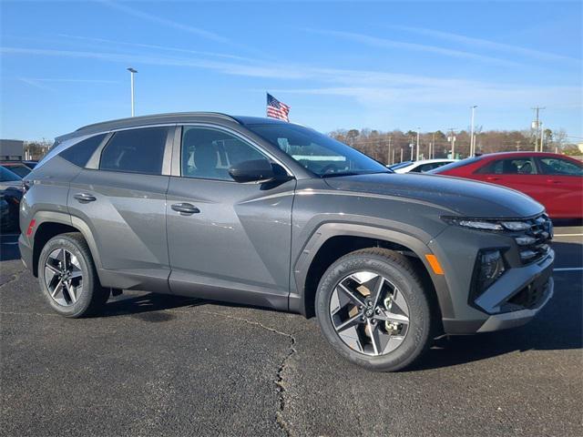 new 2025 Hyundai Tucson car, priced at $33,975