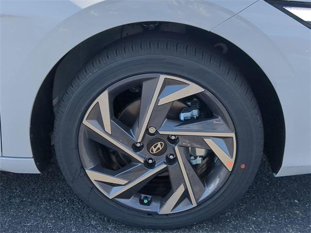 new 2025 Hyundai Elantra car, priced at $28,605