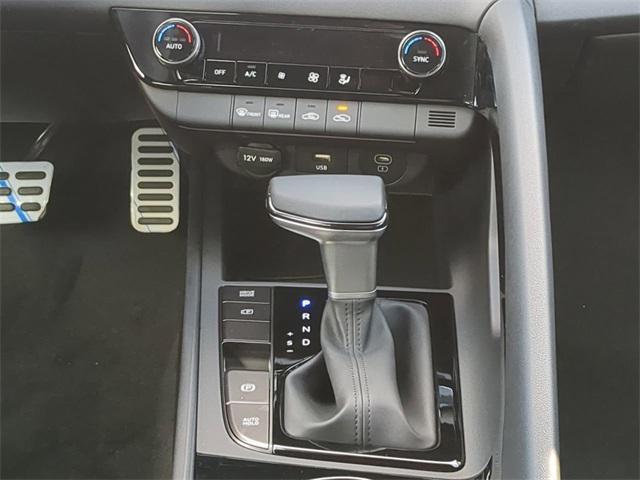 new 2025 Hyundai Elantra car, priced at $28,605