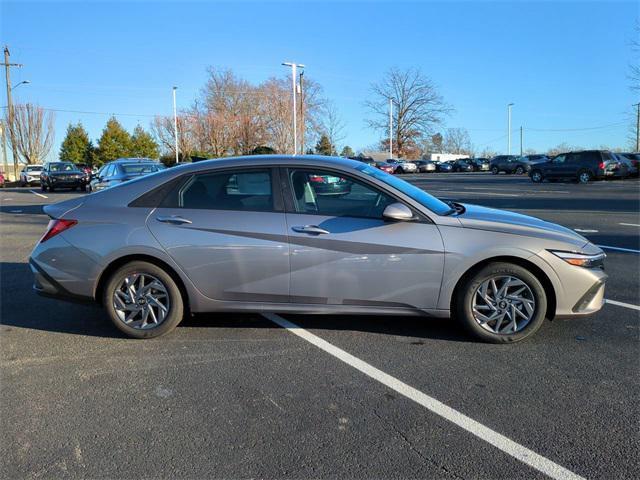 new 2024 Hyundai Elantra car, priced at $25,035