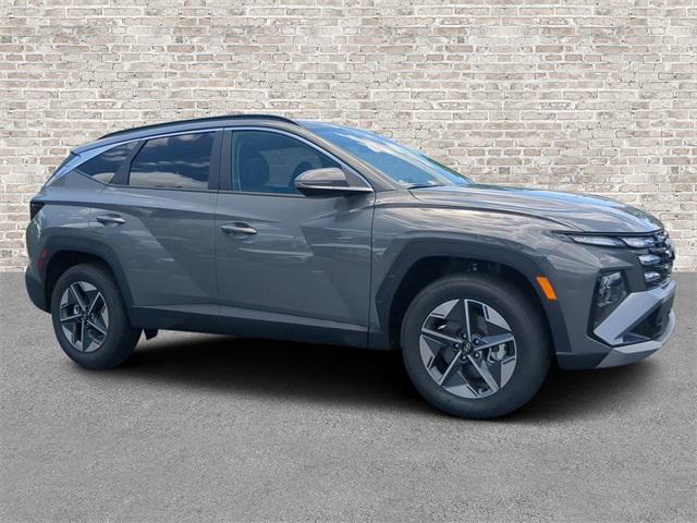 new 2025 Hyundai Tucson car, priced at $34,355