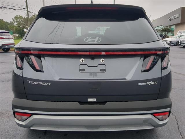 new 2025 Hyundai TUCSON Hybrid car, priced at $35,245