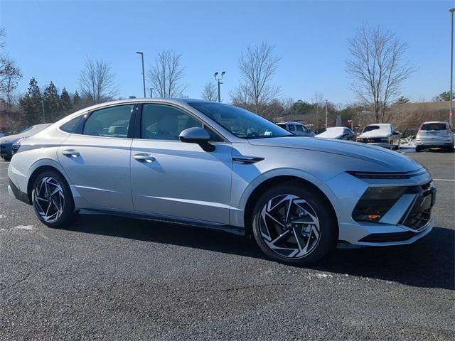 new 2025 Hyundai Sonata car, priced at $31,935