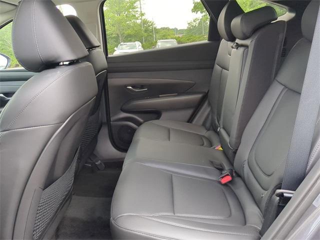 new 2025 Hyundai TUCSON Hybrid car, priced at $37,520