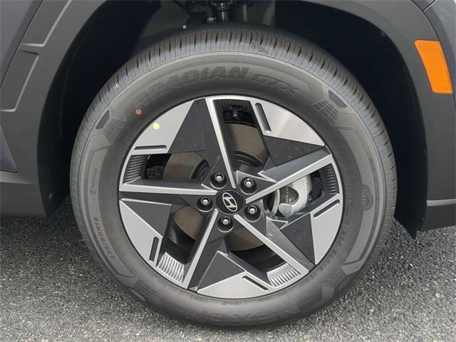 new 2025 Hyundai TUCSON Hybrid car, priced at $37,520