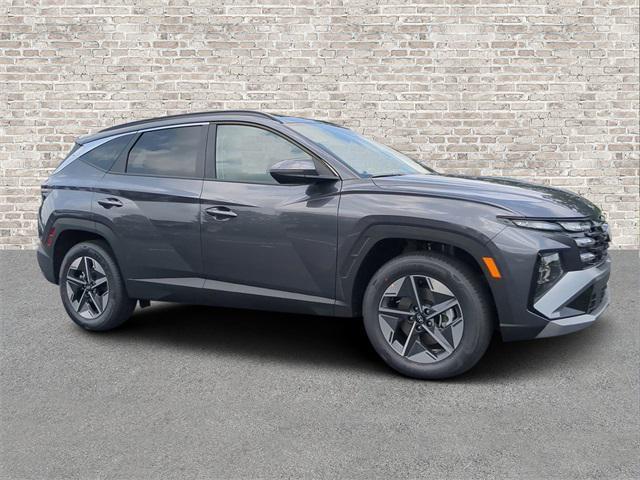 new 2025 Hyundai TUCSON Hybrid car, priced at $37,520
